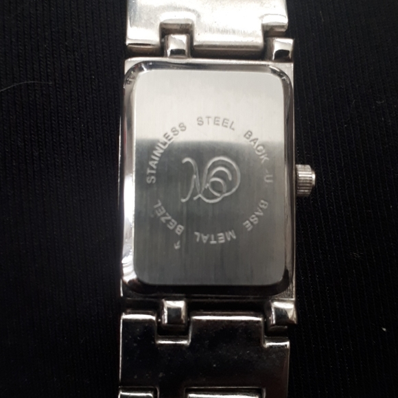 Bezel Women's Watch - Picture 3 of 4